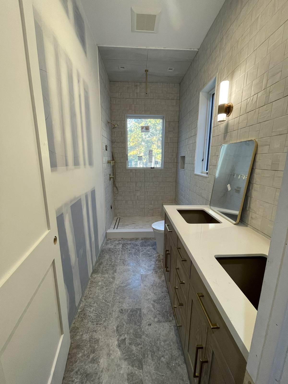 Custom stone countertop fabrication with precise template fitting